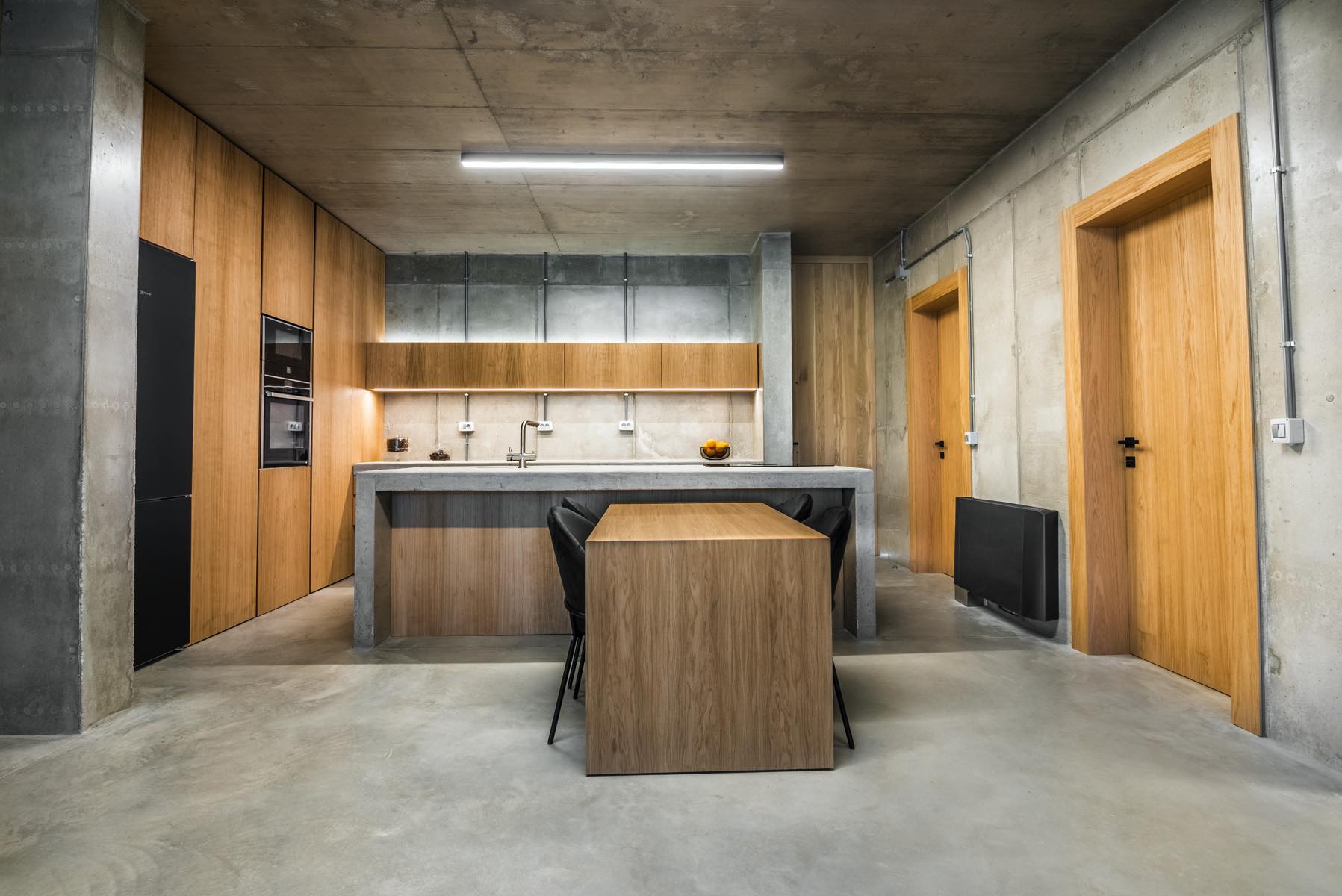 main bardos industrial apartment