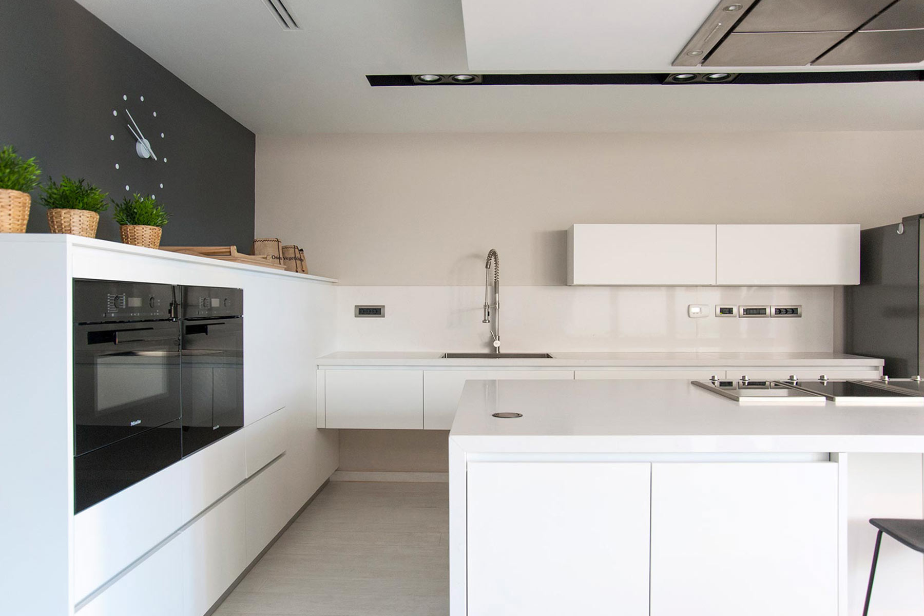 kitchens bardos wood 1